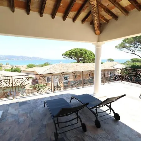 Saint Paul Villa
